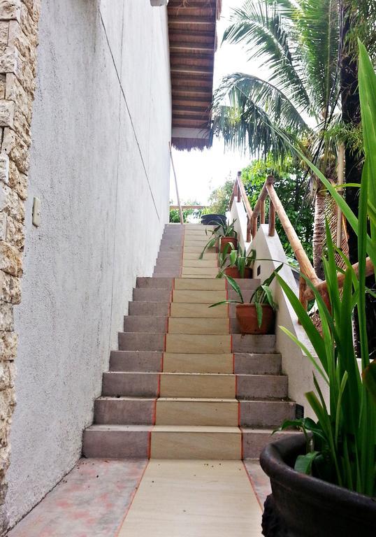 Bale Mi Hotel Balabag  Exterior photo