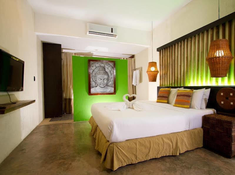 Bale Mi Hotel Balabag  Exterior photo